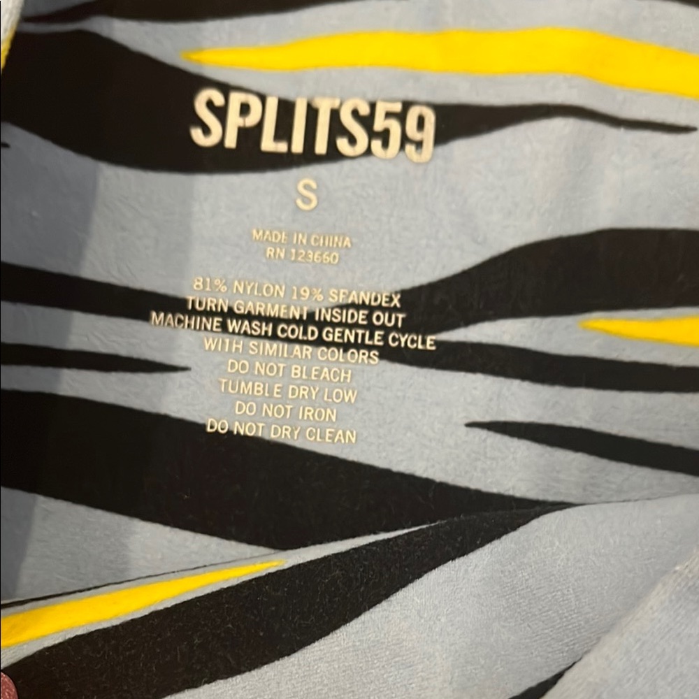 Split59 Leggings - image 2